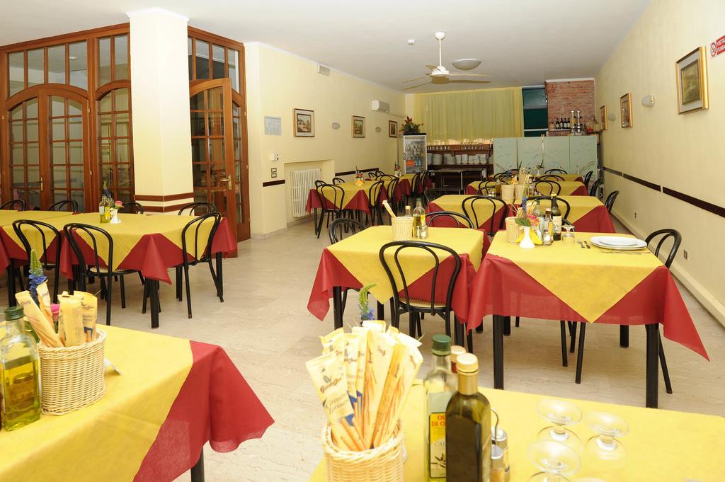 מונטה קטיני טרמה Hotel Marina מראה חיצוני תמונה